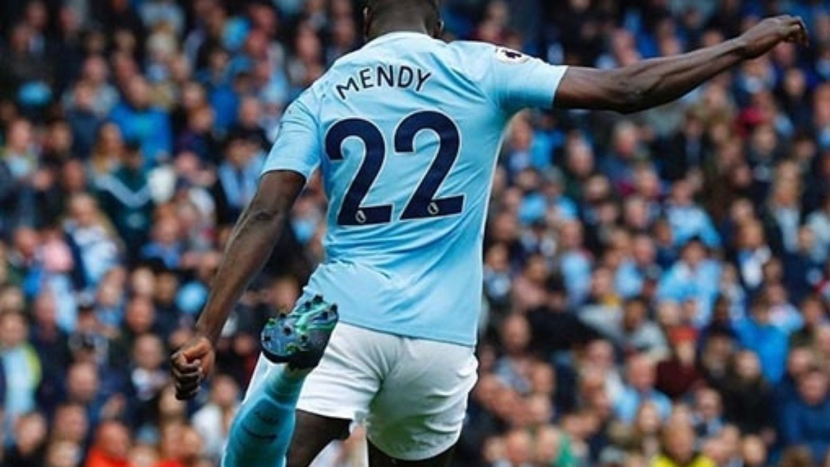 Mendy revela auxílio financeiro de companheiros do City durante julgamento das acusações de estupro