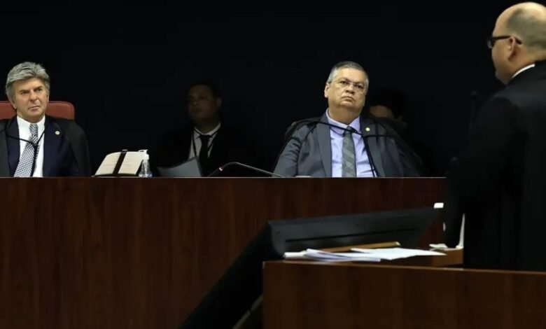 STF ouve ex-comandante da FAB em ação sobre tentativa de golpe STF ouve ex-comandante da FAB em ação sobre tentativa de golpe