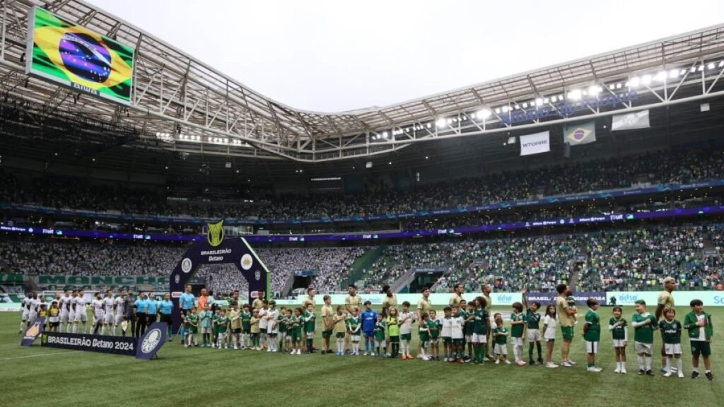 Palmeiras recebe o Fortaleza, em confronto direto pelo título do Campeonato Brasileiro