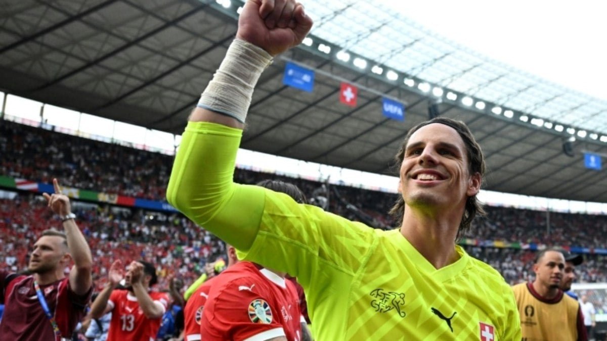Goleiro Yann Sommer anuncia aposentadoria da seleção suíça