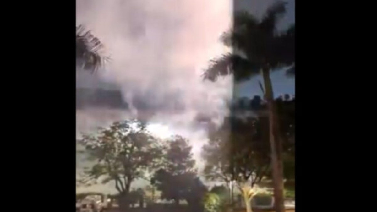 Hotel do Flamengo é alvo de foguetório na madrugada deste domingo