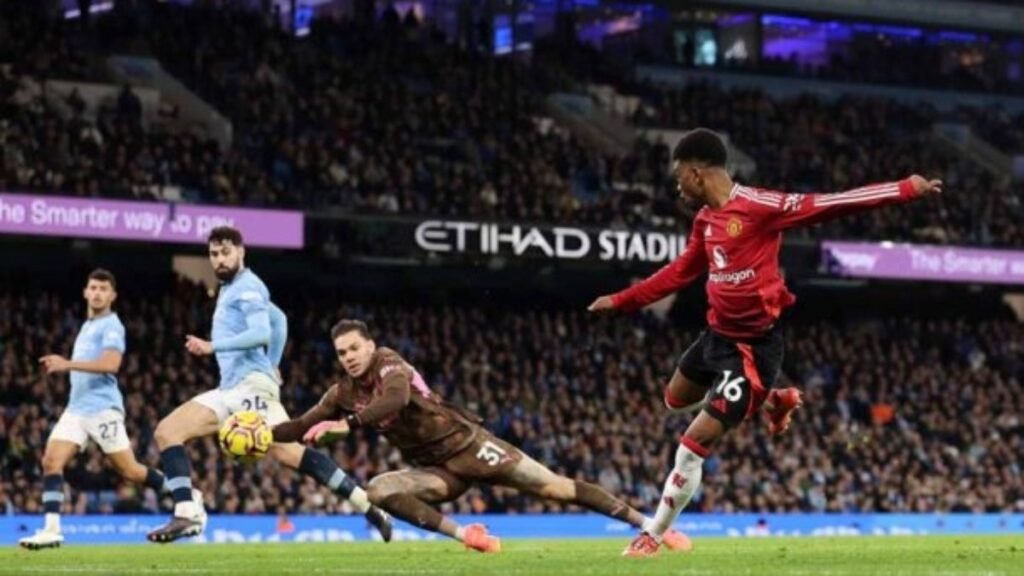Diallo, no fim, comanda a virada do United sobre o City no dérbi de Manchester