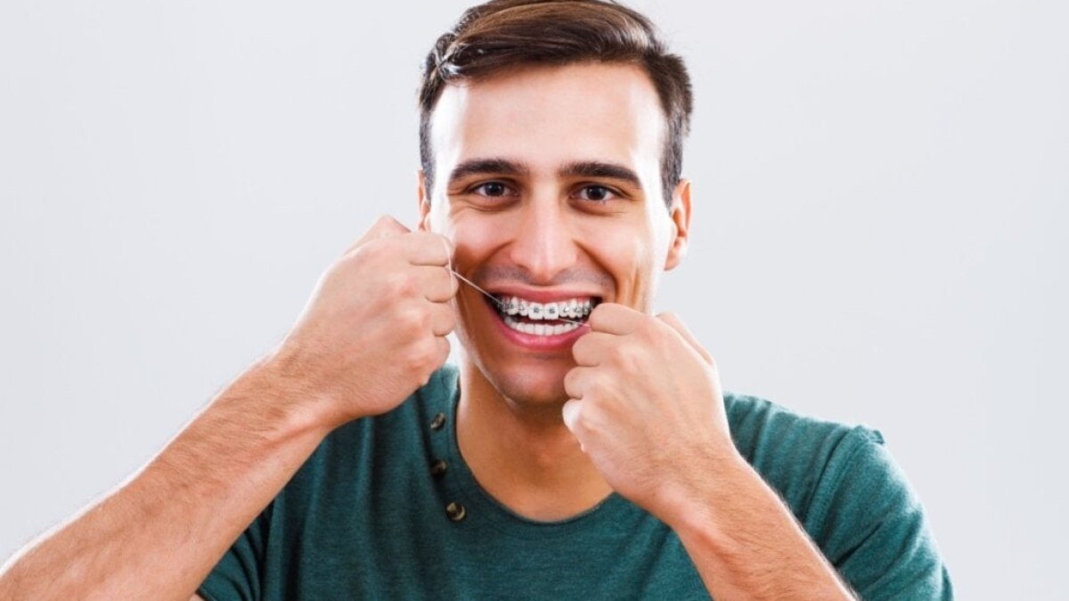 Veja a importância do fio dental para a saúde da boca