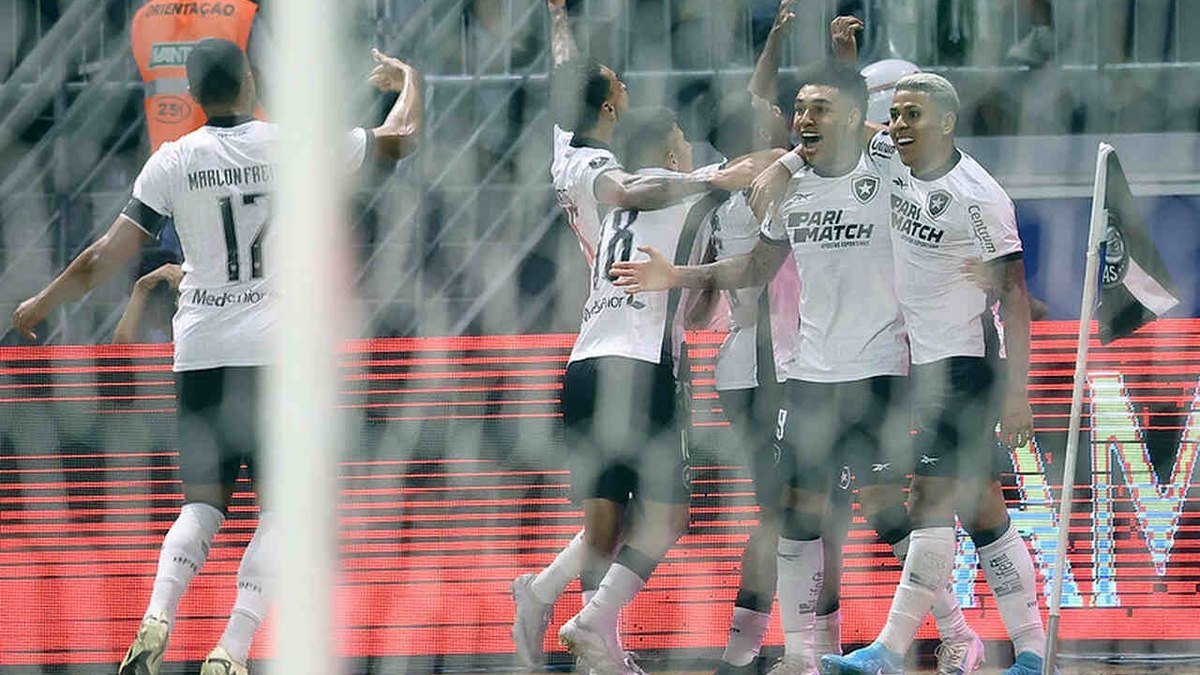 Botafogo chega ao Morumbis para encerrar jejum de uma década. Saiba qual!