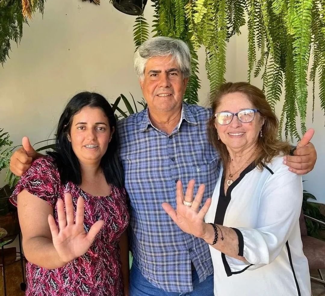 Gilberto Galdino lidera pesquisa com 50,99% em Gameleira