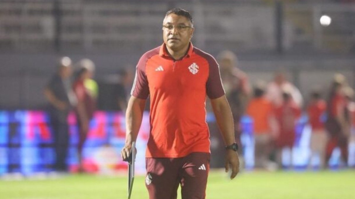 Roger ignora fama no rival, aceita missão de comandar o Inter e estreará no Gre-Nal