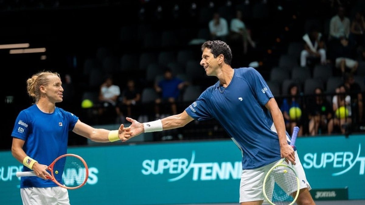 Matos e Melo salvam 3 match-points e vencem importante duelo contra a Itália