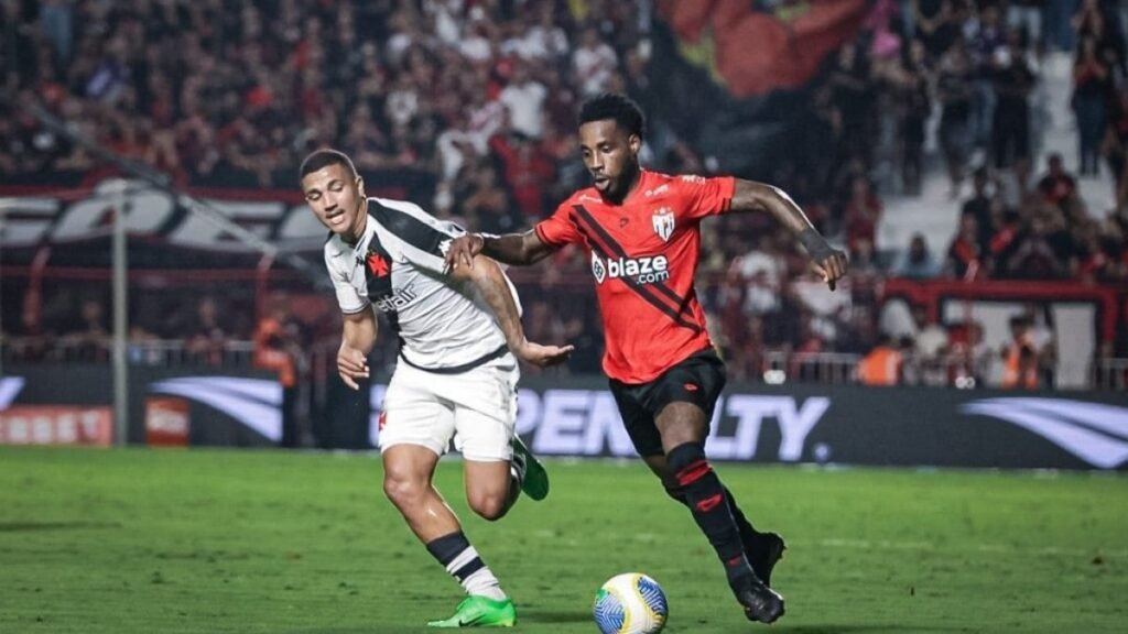 Atlético-GO e Vasco empatam em jogo de ida das oitavas da Copa do Brasil