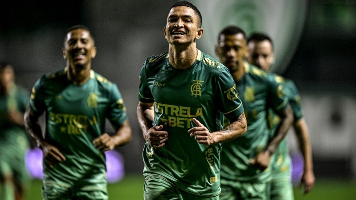 América-MG vence Botafogo-SP e retoma caminho das vitórias na Série B