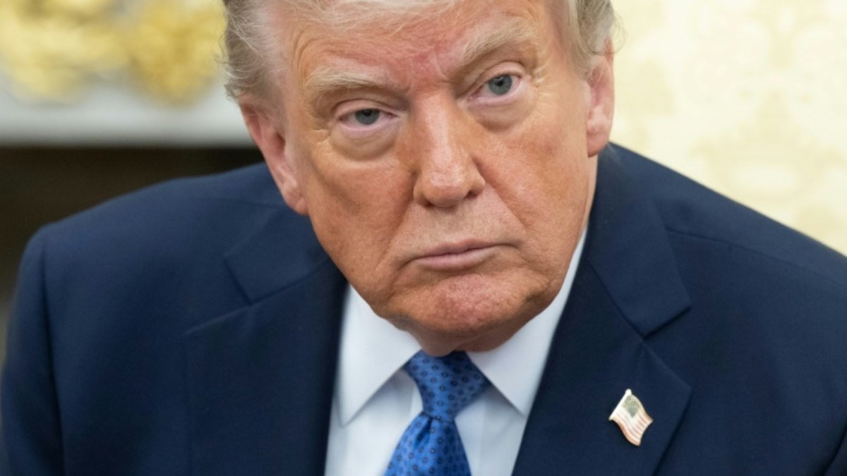 Trump autoriza exploração mineral submarina, inclusive em águas internacionais