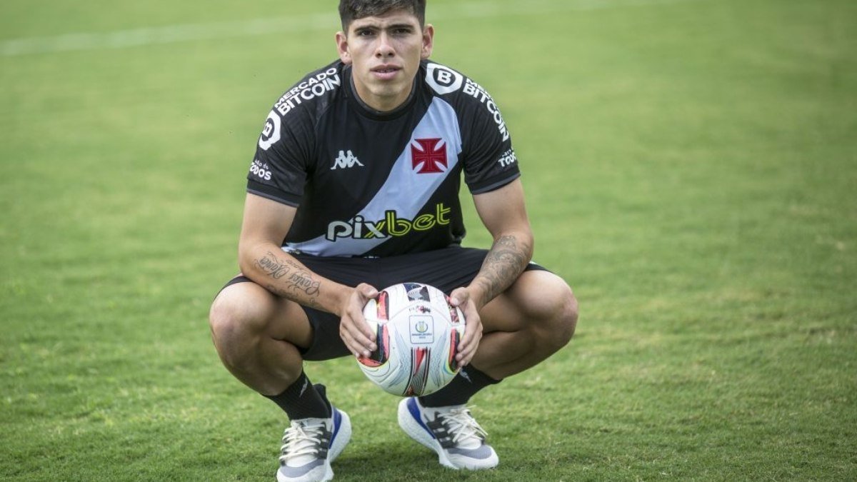 Venda de Palacios deve render mais de R$ 10 milhões ao Vasco