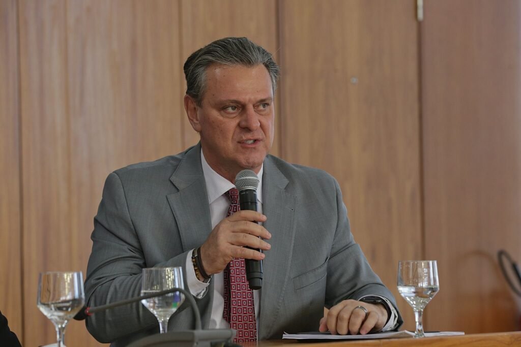 Fávaro: não há necessidade de reforço orçamentário para gripe aviária
