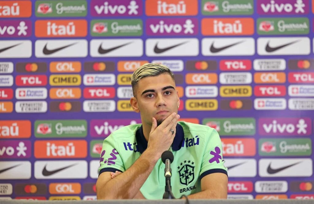Andreas Pereira revela proposta e desejo de ir para gigante francês: ‘Vamos ver em janeiro’