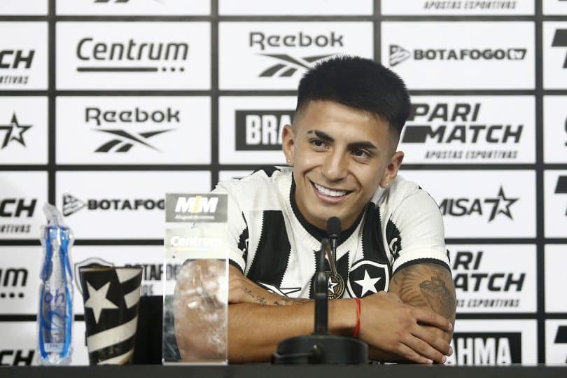 Almada lidera classificação da Argentina com golaço e aumenta expectativa do Botafogo