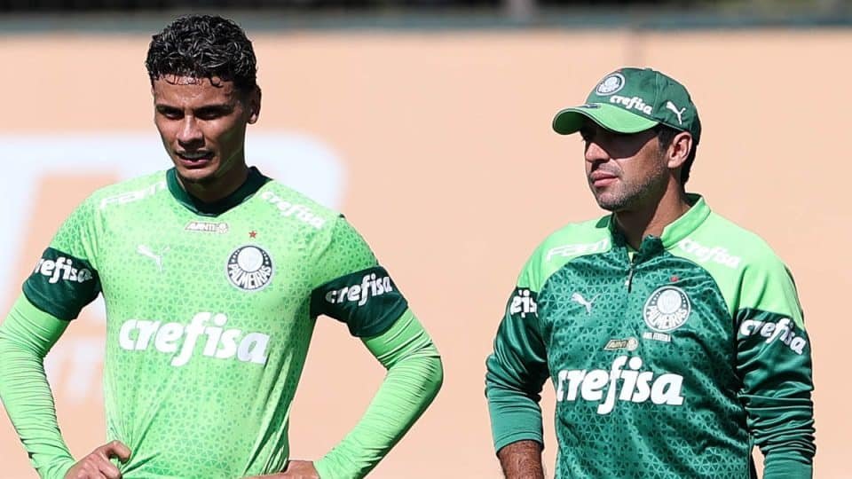 Como o Palmeiras enfrentou grandes da Europa e renovou contrato de Richard Ríos?