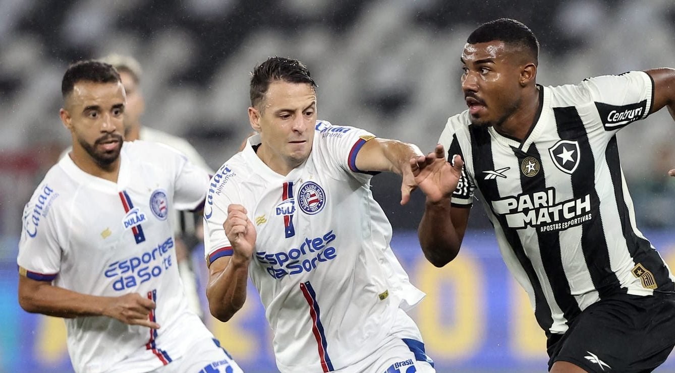 Artur Jorge corrige próprio erro no Botafogo, mas não o suficiente para bater o Bahia
