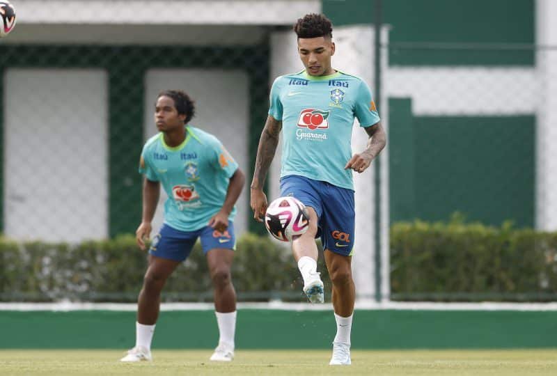 Dorival traça plano e prepara ‘novo Brasil’ inspirado em Tite para fugir da crise na Seleção