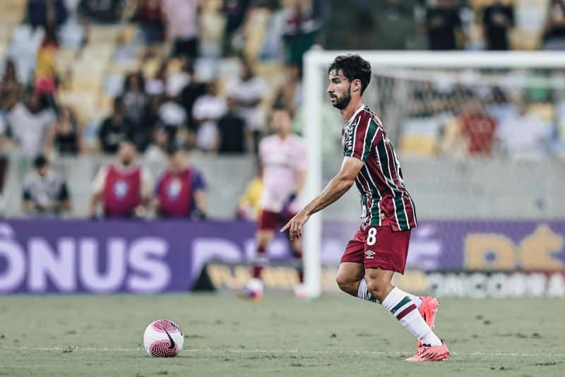 Criticado, Martinelli destaca ponto forte do Fluminense em grande atuação contra o Flamengo