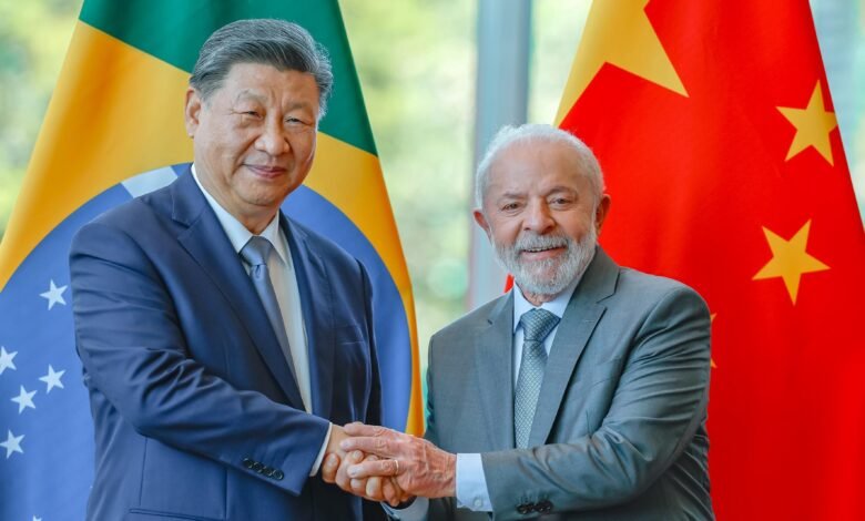 Lula será reunirá com Xi Jinping pela terceira vez; relembre reuniões Lula será reunirá com Xi Jinping pela terceira vez; relembre reuniões