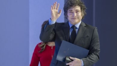 Milei chama sonegadores de “heróis“ e critica quem paga impostos