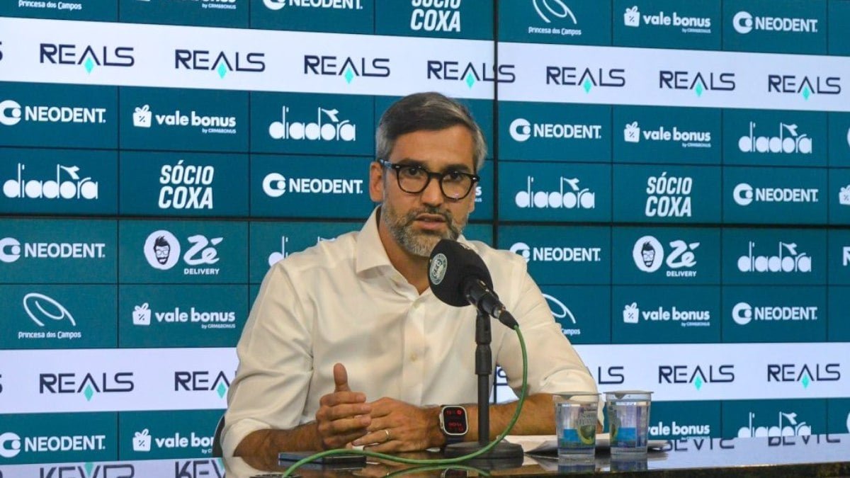 Coritiba apresenta Gabriel Lima como novo CEO