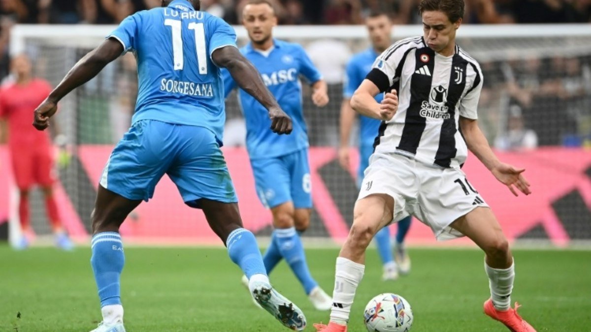 Juventus volta a perder pontos em casa com empate (0-0) contra o Napoli