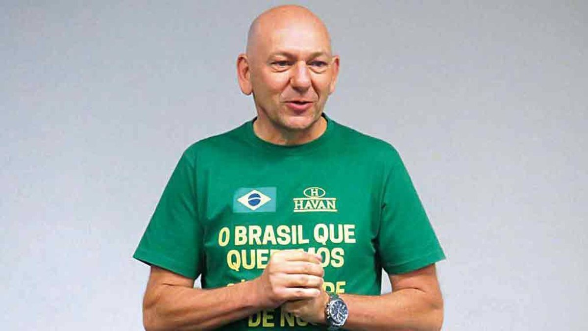 ‘Brasileiro não quer trabalhar menos’