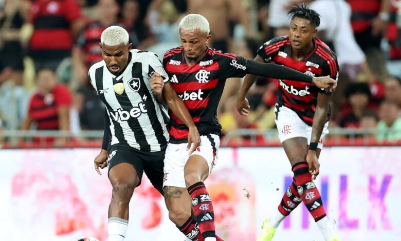 Flamengo empata com Botafogo e vê Palmeiras disparar na liderança Flamengo empata com Botafogo e vê Palmeiras disparar na liderança