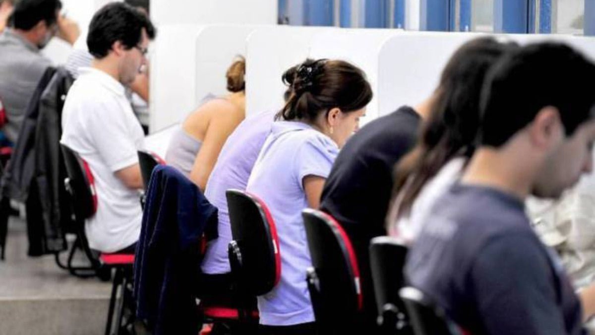 Concursos possuem 34,7 mil vagas abertas; confira
