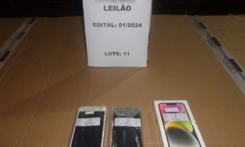 Receita inicia leilão com notebooks, celulares e veículos; veja como dar lance Receita inicia leilão com notebooks, celulares e veículos; veja como dar lance