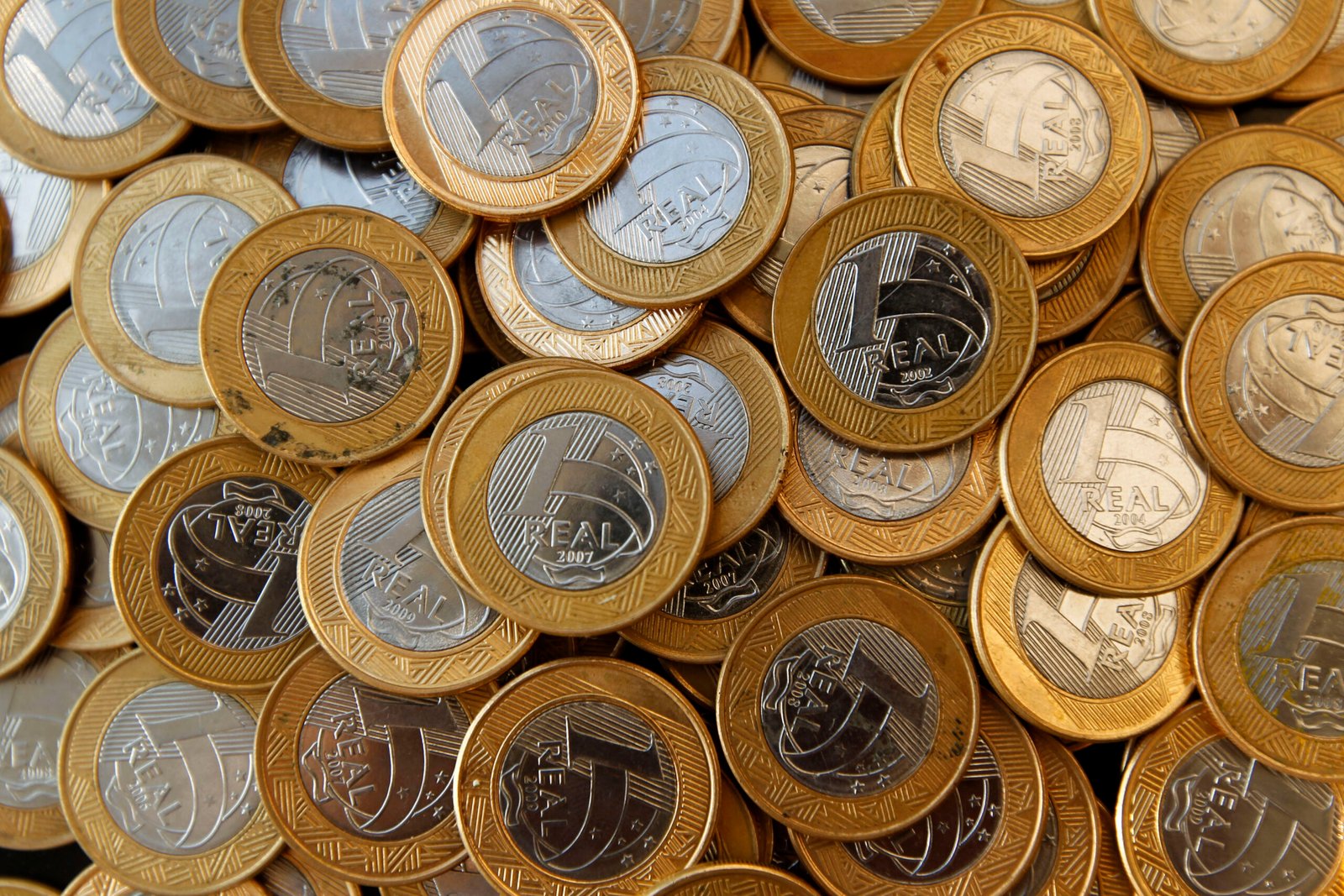 Há indicadores da economia brasileira que mostram desequilíbrio no crescimento, diz economista ao WW