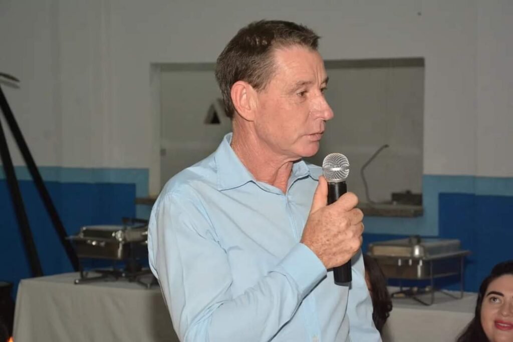 Ângelo da Paz lidera pesquisa eleitoral em Santa Cruz de Goiás com 71,14%