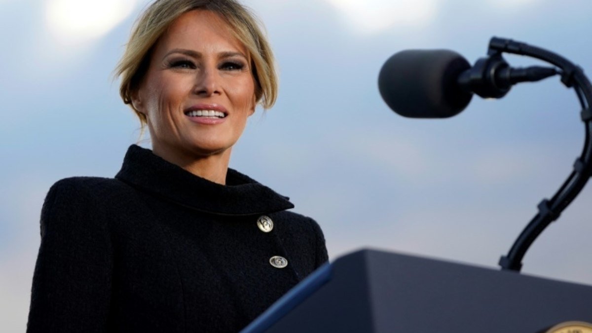 Melania Trump mantém discrição em livro de memórias