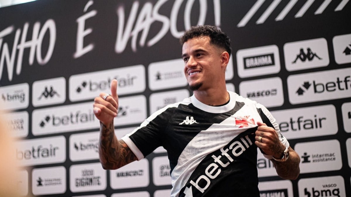 Recuperação evolui, e Coutinho pode voltar contra o Athletico