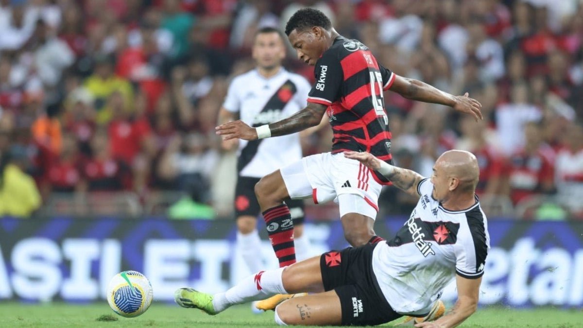 Alex Sandro e Gonzalo Plata se destacam em suas estreias