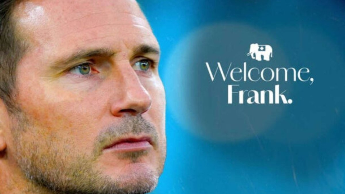 Ídolo do Chelsea, Lampard é apresentado como técnico de equipe inglesa