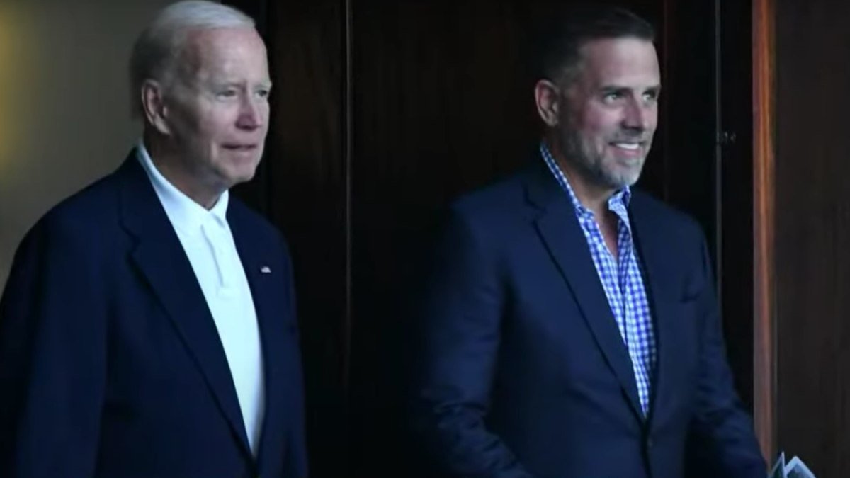 Joe Biden concede perdão total ao filho, condenado por porte ilegal de arma de fogo