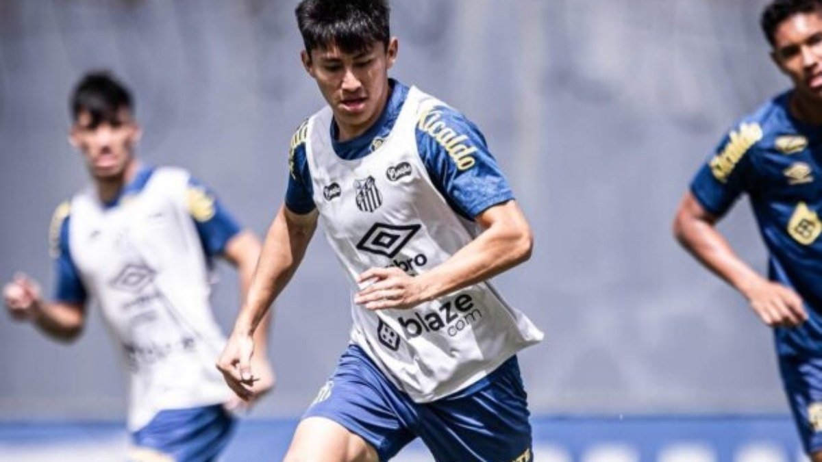 Saiba por que boliviano com mais gols que Vini Jr nas Eliminatórias não atua no Santos
