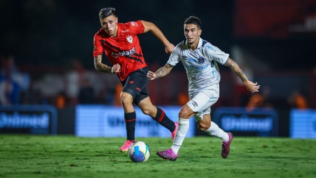 Diante do lanterninha, Grêmio tenta voltar a pontuar no Brasileirão