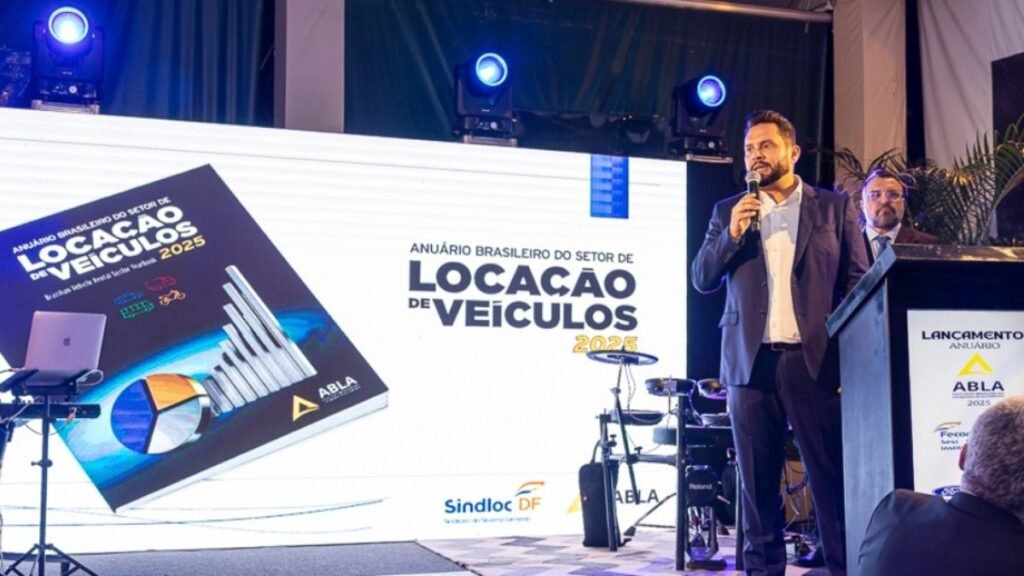 Em noite de coquetel, Sindloc-DF promove lançamento do Anuário ABLA 2025
