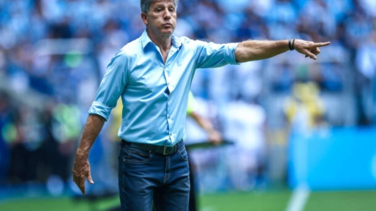 Conversas com Renato Gaúcho não avançam, e Vasco segue na busca por um treinador