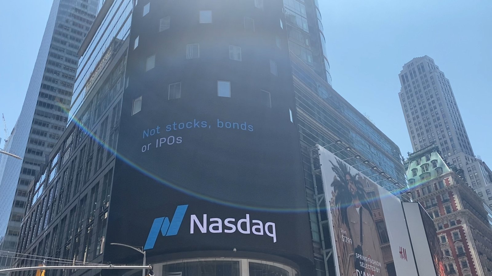 Bolsas de NY batem recordes com investidor à espera de dados de trabalho dos EUA