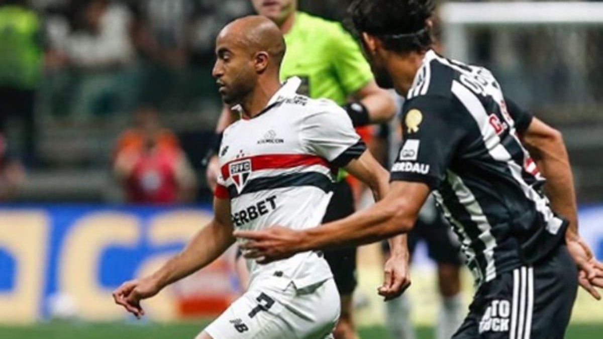 Atlético-MG segura vantagem, elimina o São Paulo e avança à semifinal da Copa do Brasil