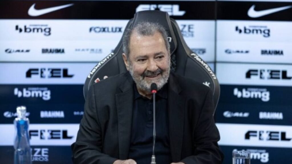 CEO do Corinthians rebate presidente do Cuiabá: ‘Precisamos de compreensão’