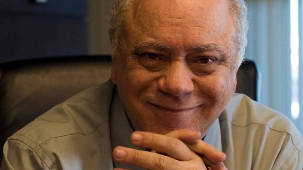 Tonico Pereira é internado com pneumonia no Rio de Janeiro
