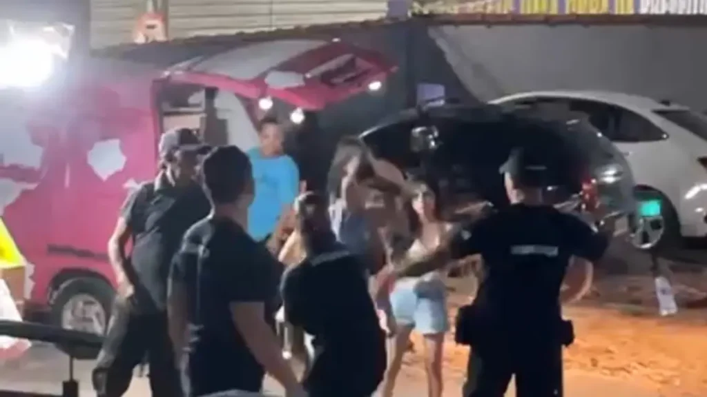 No Bar da AABB, brincadeira com cadeiras termina em expulsão e agressão entre mulheres | ac24horas