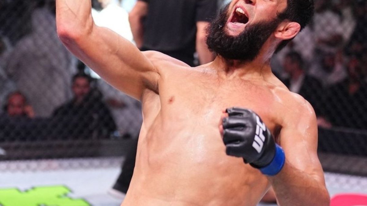 Chimaev espera por luta pelo cinturão no UFC, mas não descarta outros rivais