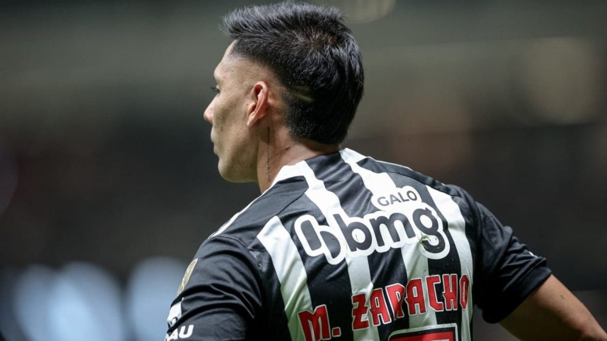 Zaracho vai passar por cirurgia e desfalca o Atlético-MG