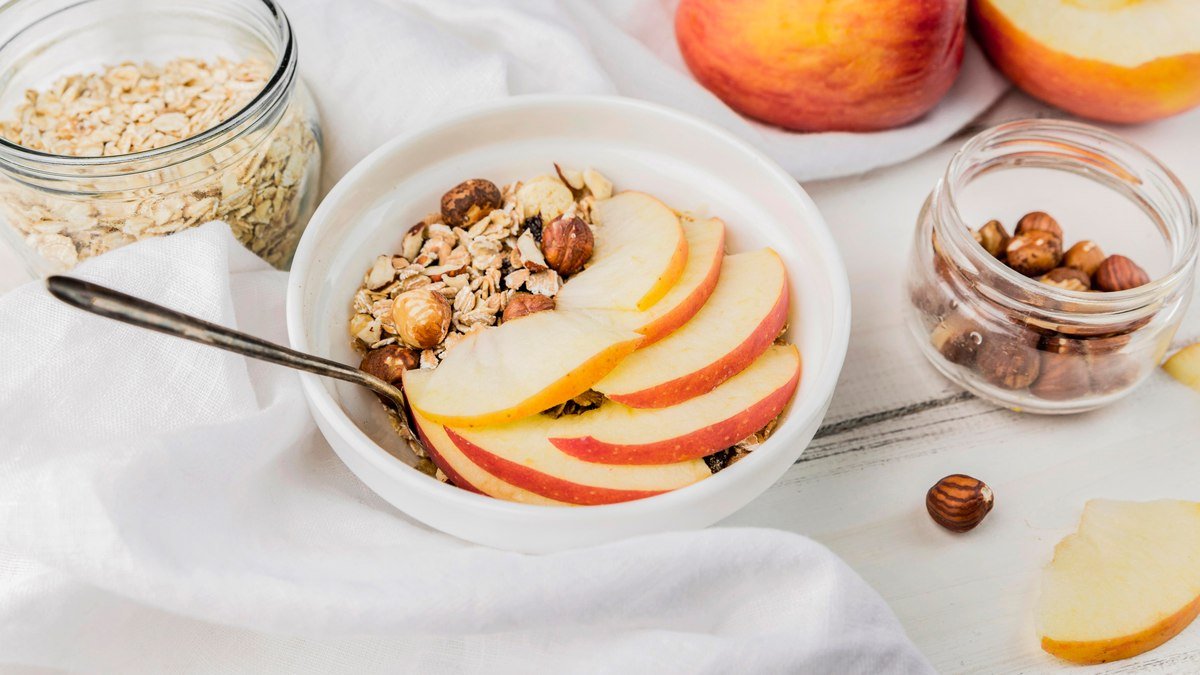 Receita de overnight oats com maçã e canela