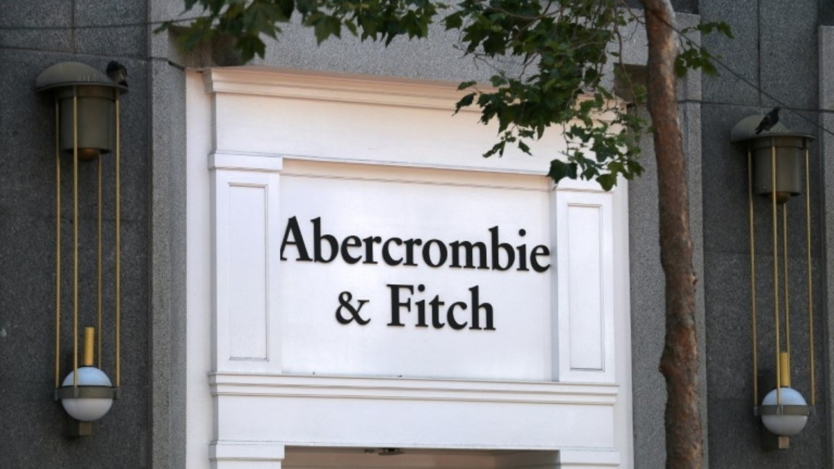 Ex-CEO da Abercrombie é preso por tráfico sexual